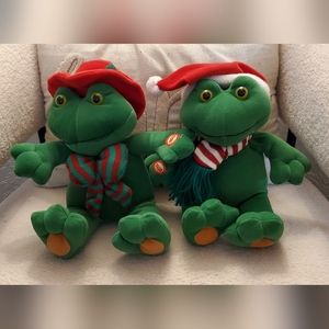 Vintage Trimmings Singing Frogs Duet Plushes from Dillard's. Festive!